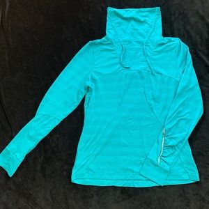 Funnel-neck athletic top
